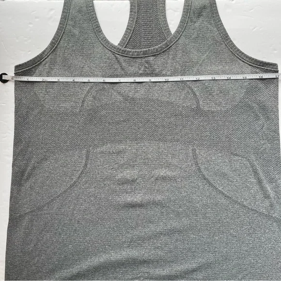 LULULEMON Gray Racerback Tank Top Size 10 - Picture 4 of 4